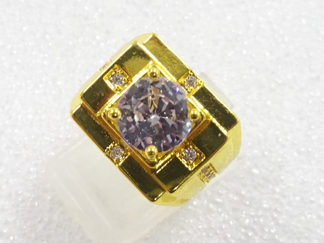 JAPANESE KIMONO / ANTIQUE CRYSTAL RING (SIZE 11)